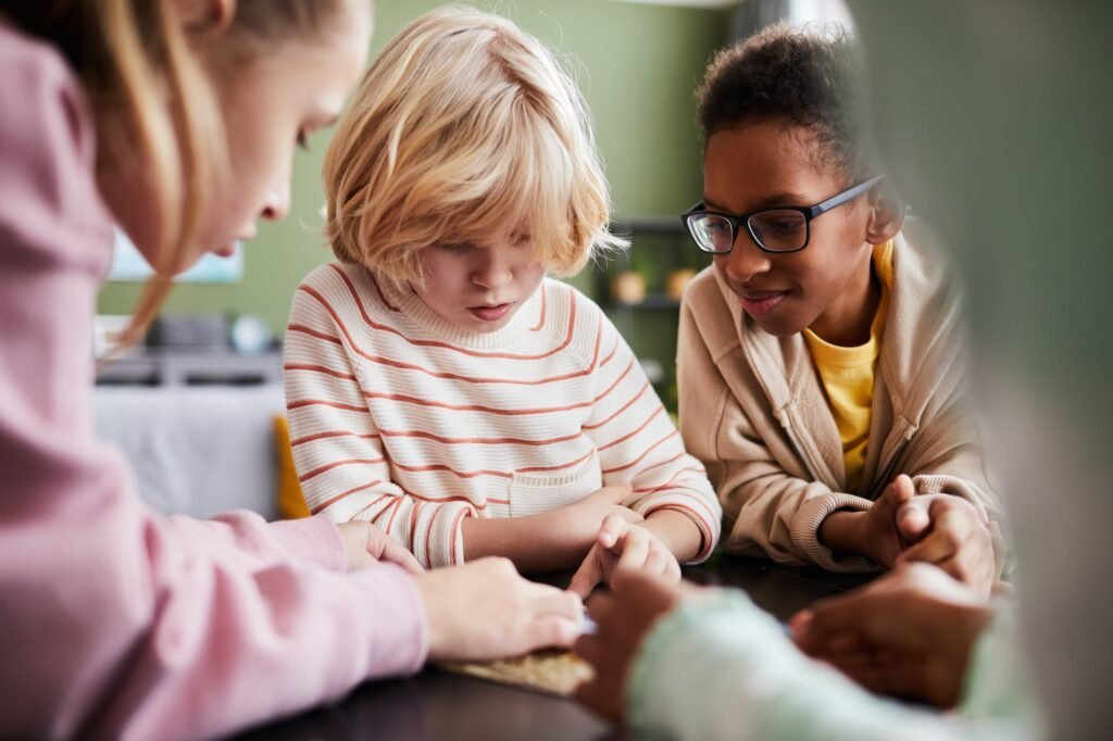 Children working together